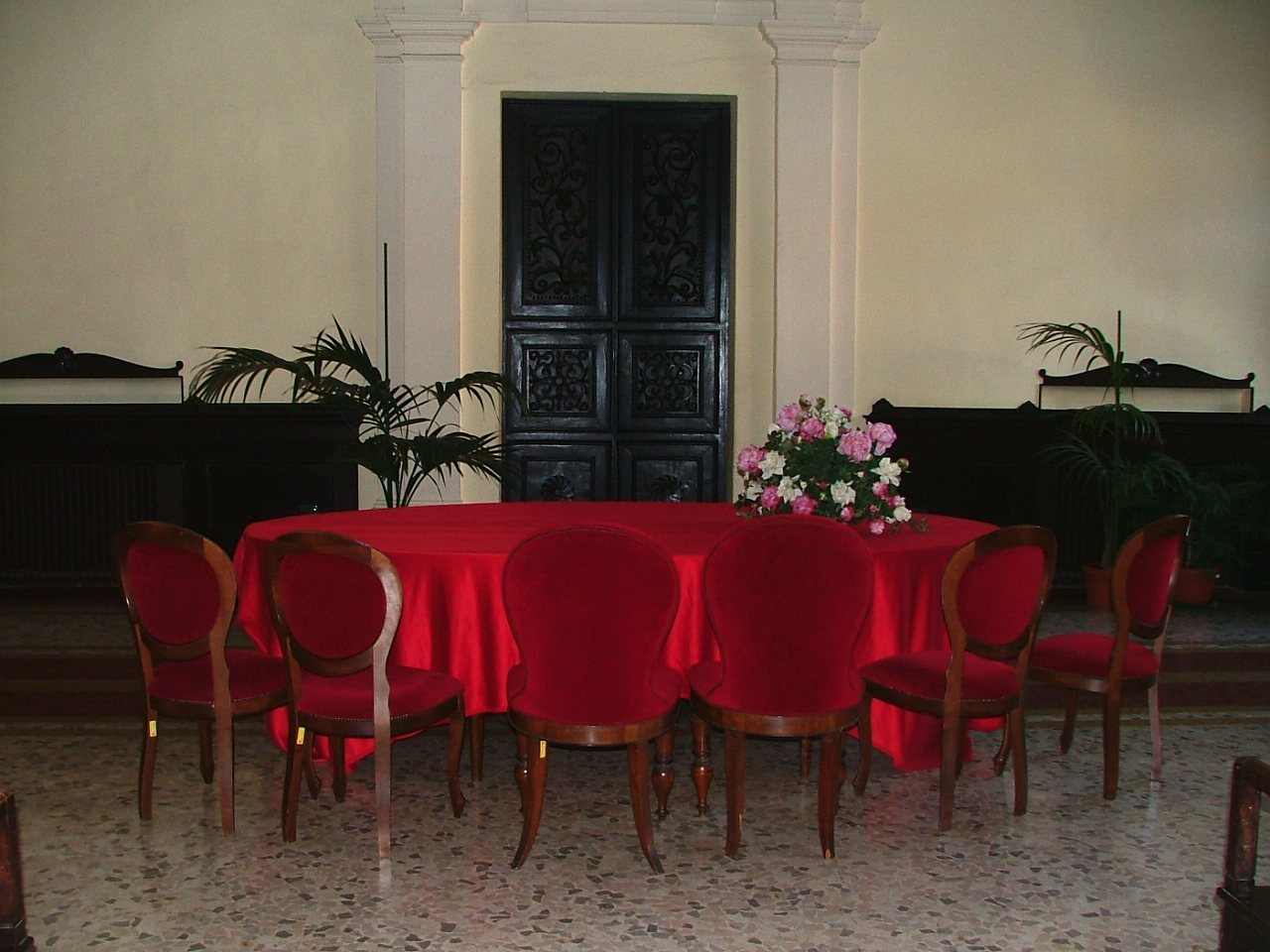 2004_0712Image0048 T Marriage Room - Commune di RavennaJPG.JPG